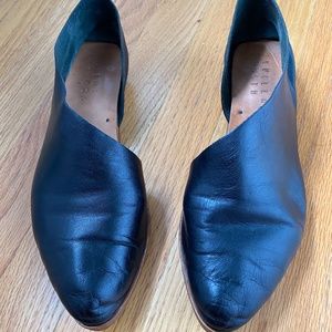 Sevilla Smith  “The Sandy” in Koniec Black